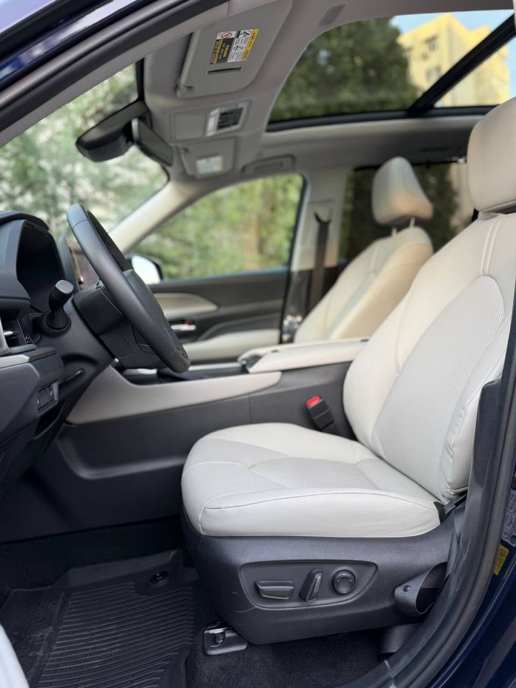 Toyota Grand Highlander