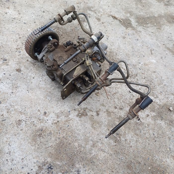 Ford Transit pompă injecție+injectoare
