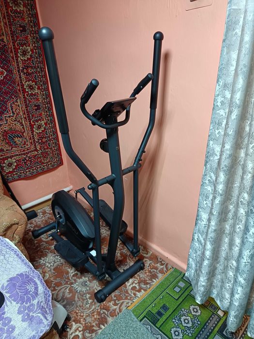 Продам тренажер 110000.торг.