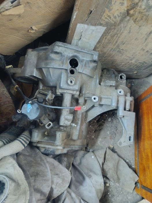 Коробка на Пассат В3