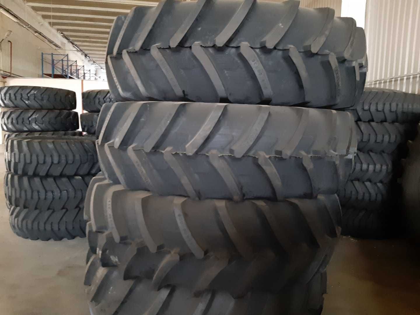 Marca ARMOUR cauciucuri noi radiale 650/85R38 pentru tractor spate