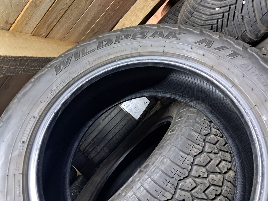 Anvelope second iarna 235 65 R17 Falken