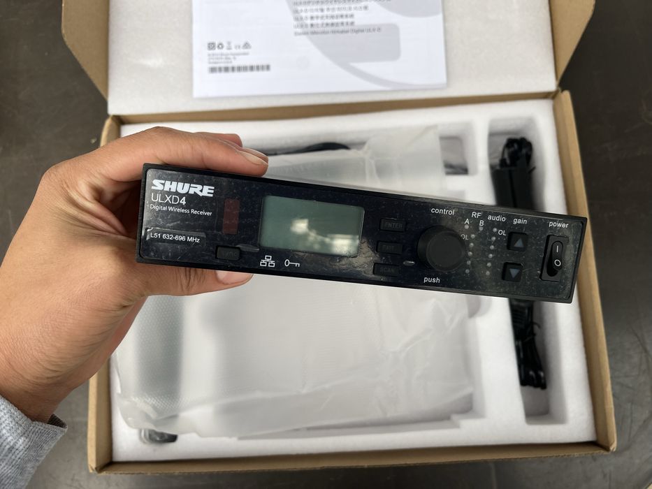 Microfon SHURE ulxd4 ulxd24  beta58a - wireless digital profesional