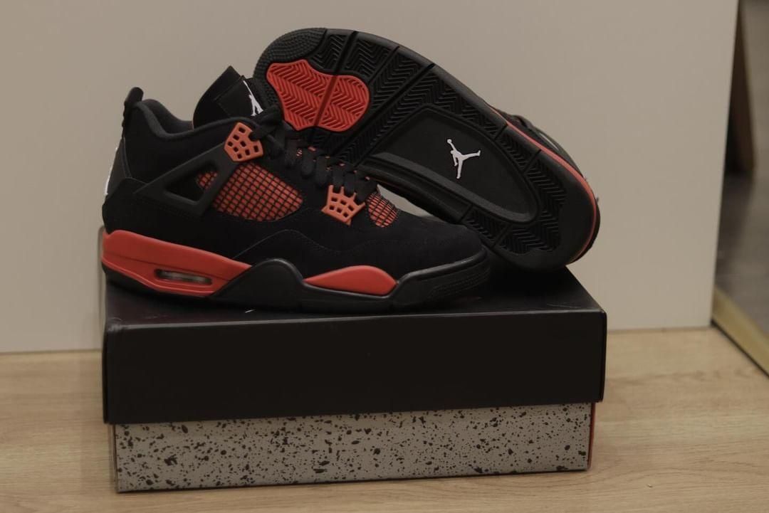 Обувки Nike Air Jordan 4 red thunder