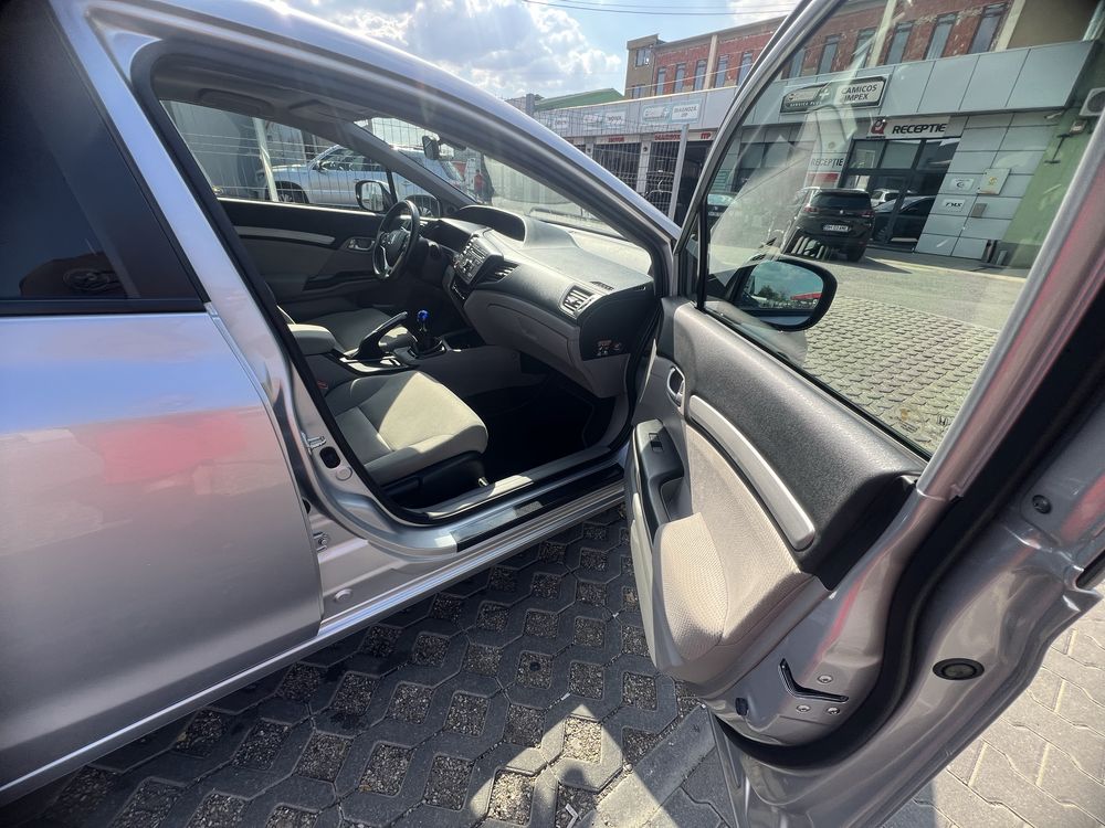 Vand Honda Civic 1.8 Ivtec Executive 2016