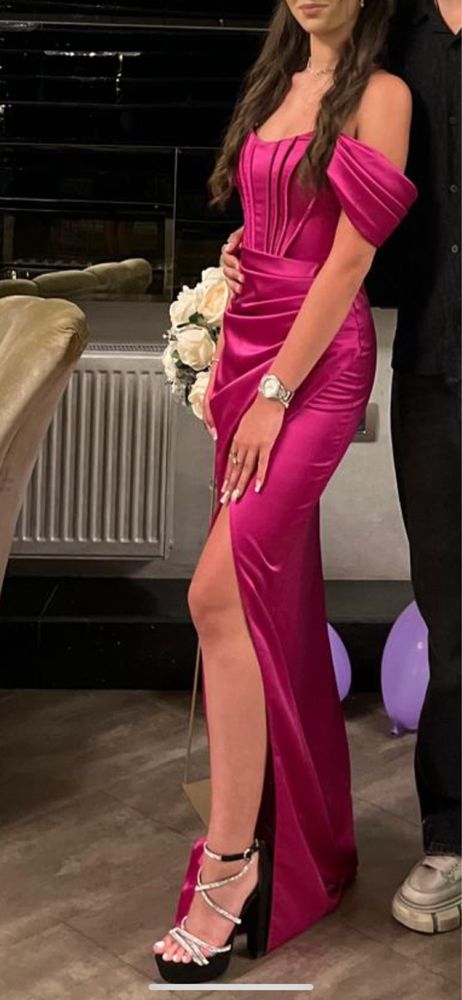 Rochie de seara pentru fete