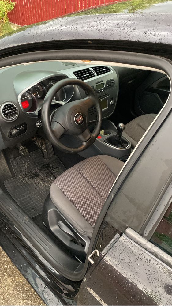 De vanzare Seat Leon 1p an 2008 2.0 diesel 170 cp senzori de parcare
