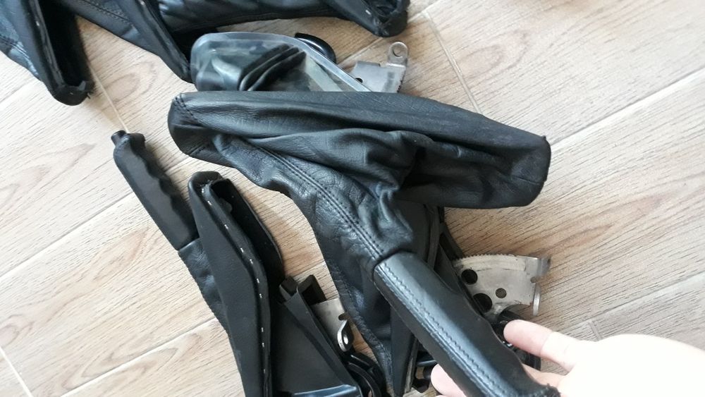 Кожухи ручника бмв е34.