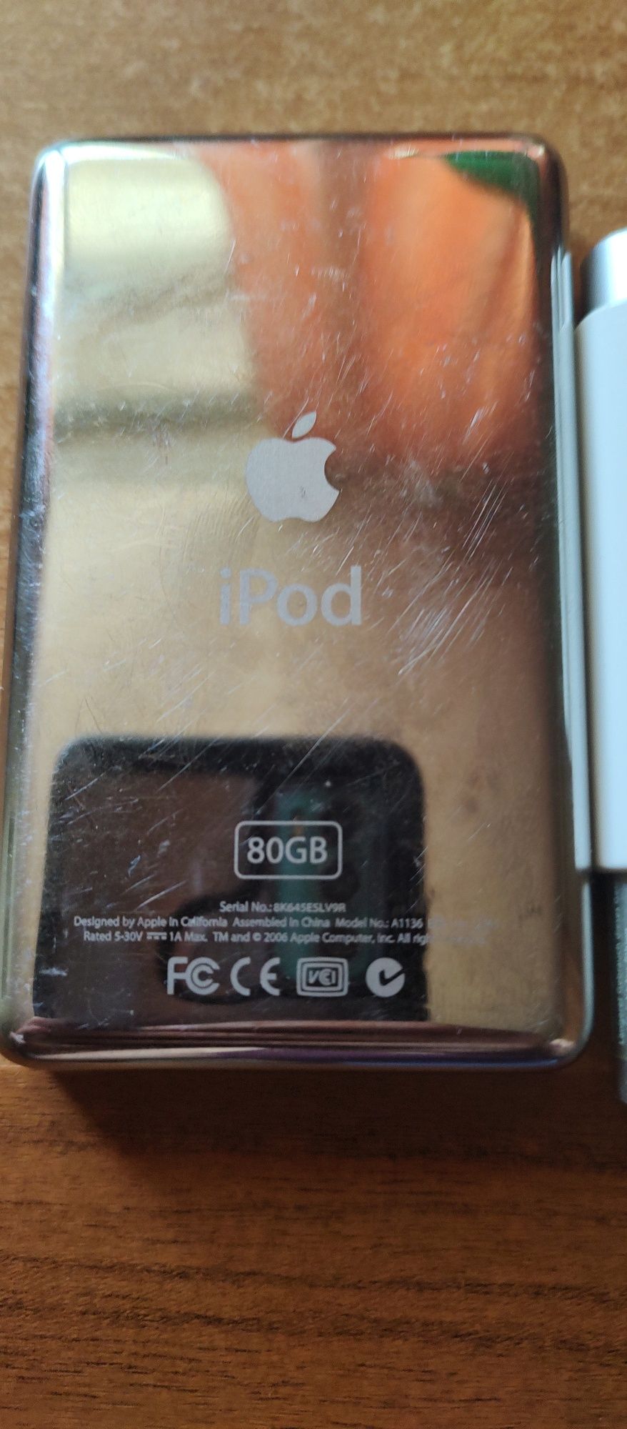 iPod,4,30,80 gb funcțional