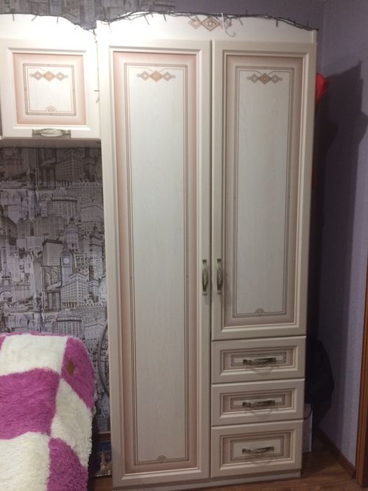 Продам подростковую стенку