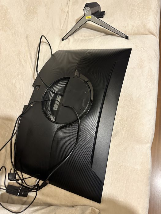 Monitor gaming curbat Samsung Odyssey G5 32