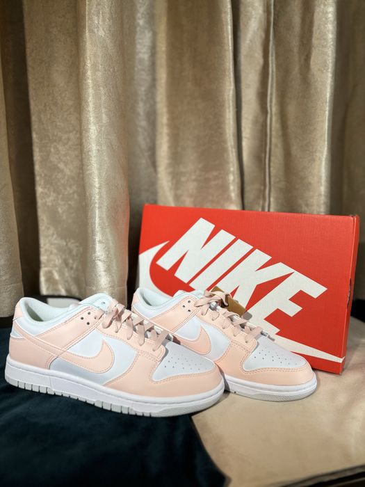 Nike dunk low PALE CORAL