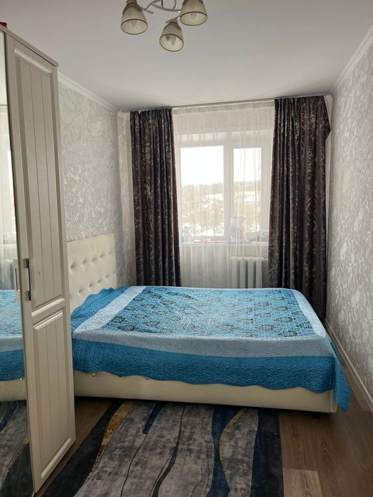 Продам 4 х комн квартиру. 4-38, 4 этаж.