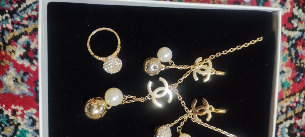 Кизлар учун такинчок