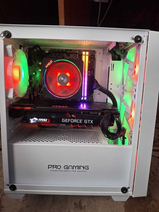 Pc GamingRyzen 5 3600 16gb ram GTX 1660TI