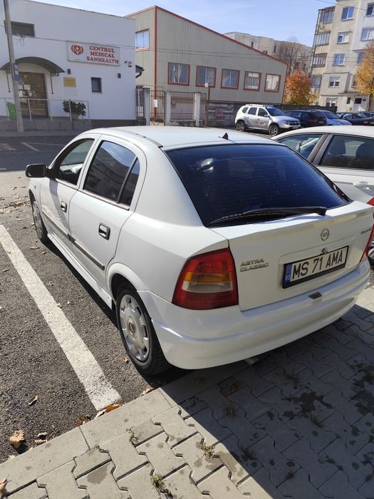 Opel Astra Clasic 2006