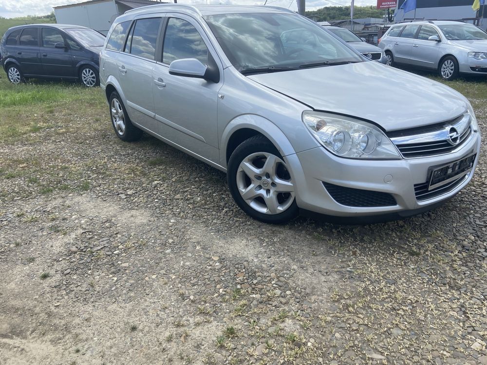 Opel Astra H 2008