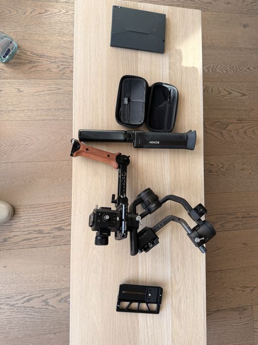 Stabilizator DJI Ronin S (originalul, nu RS2 sau RS3)