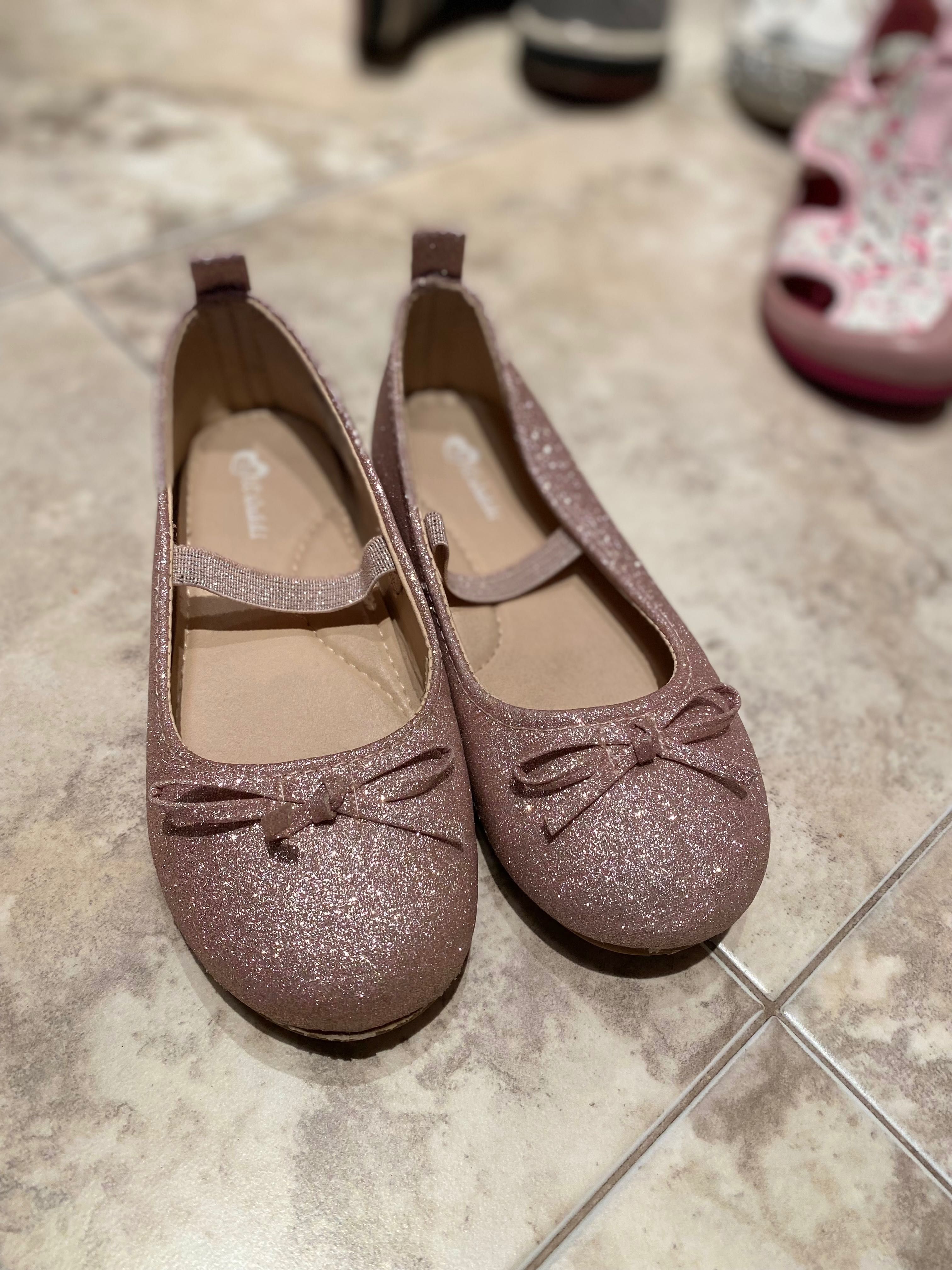 Детски обувки за момиче Mayoral Skechers H&M