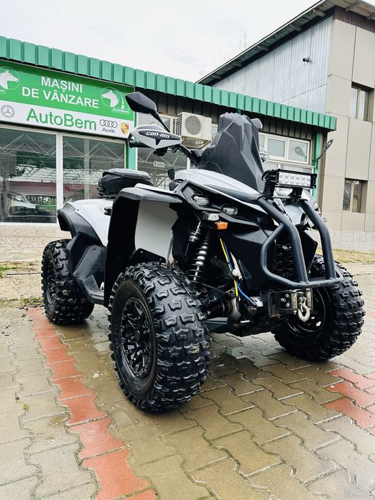 Can-am renegade 1000cc ( 2024 )