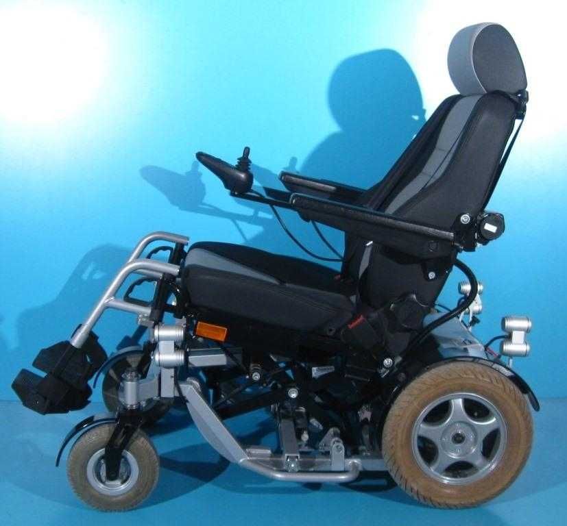 Carucior electric persoane dizabilitati prototip - 8 km/h