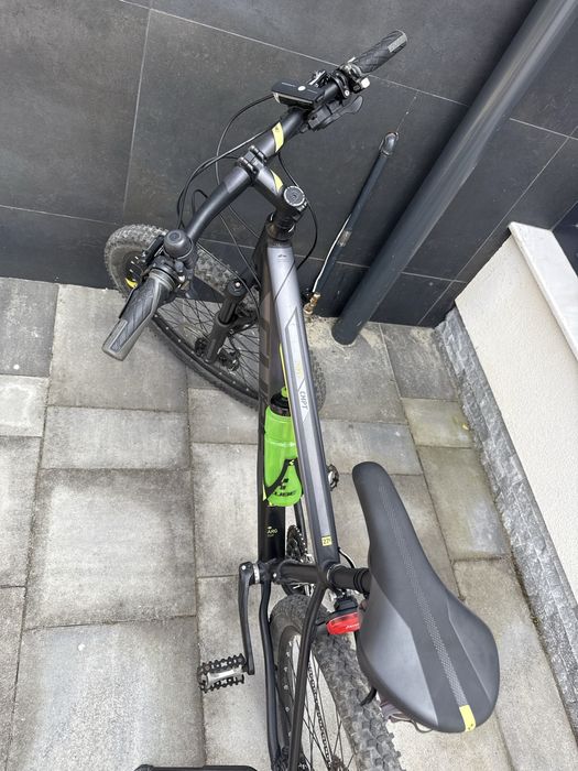 Vand bicicleta cube acid 27,5