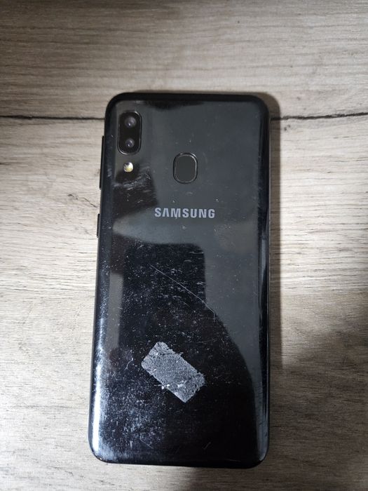 Samsung a20e не работещ