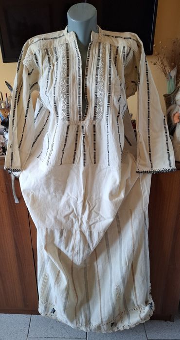 Кенарена риза за носия