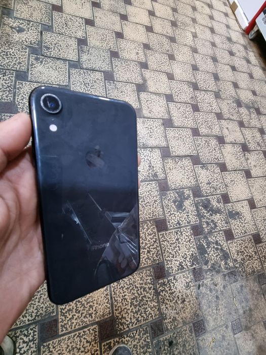 Iphone xr 64gb Ideal