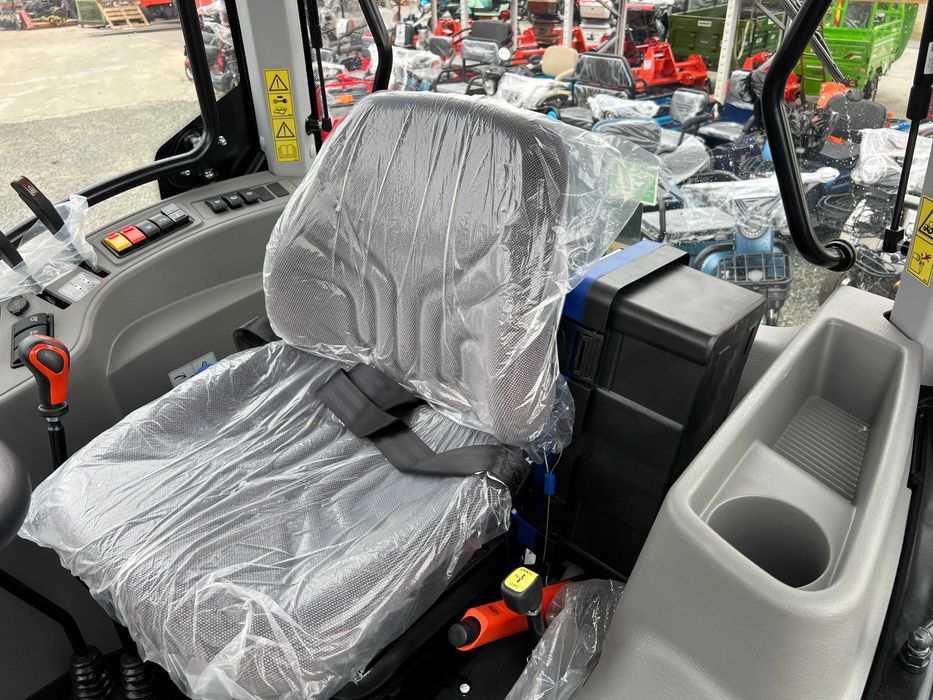 Tractor cu cabina 50CP 4x4 inmatriculabil LOVOL Agramix