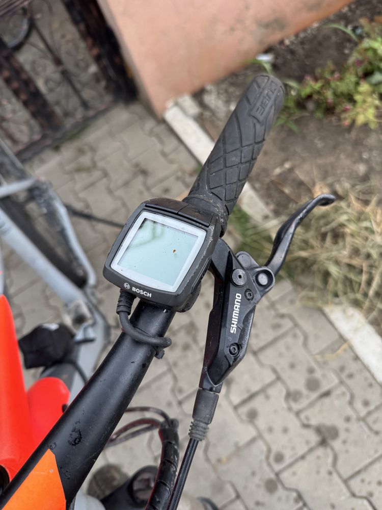 Vand\dezmembrez Bicicleta electrica Cube 29”