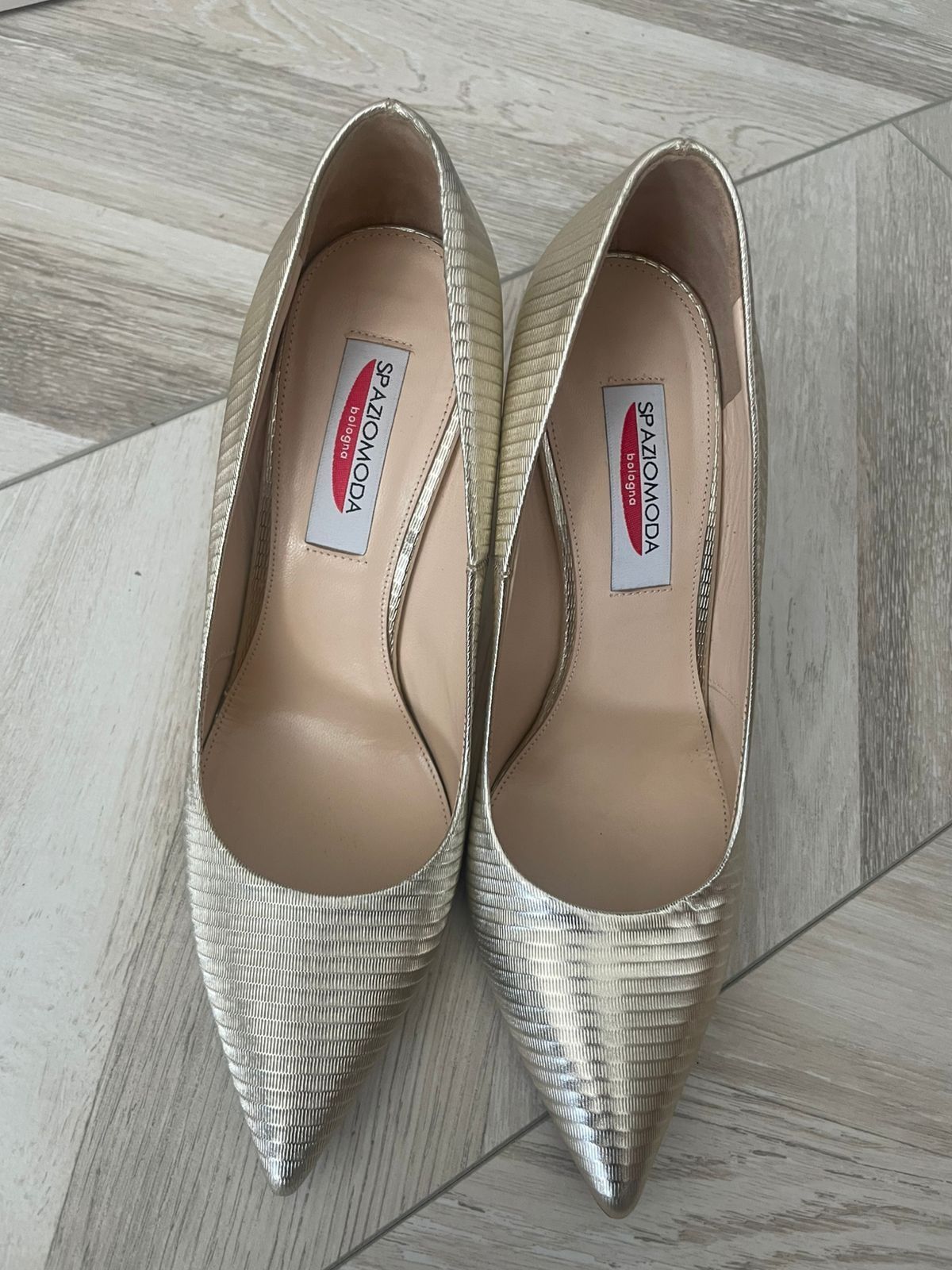 Продаются туфли spazimoda