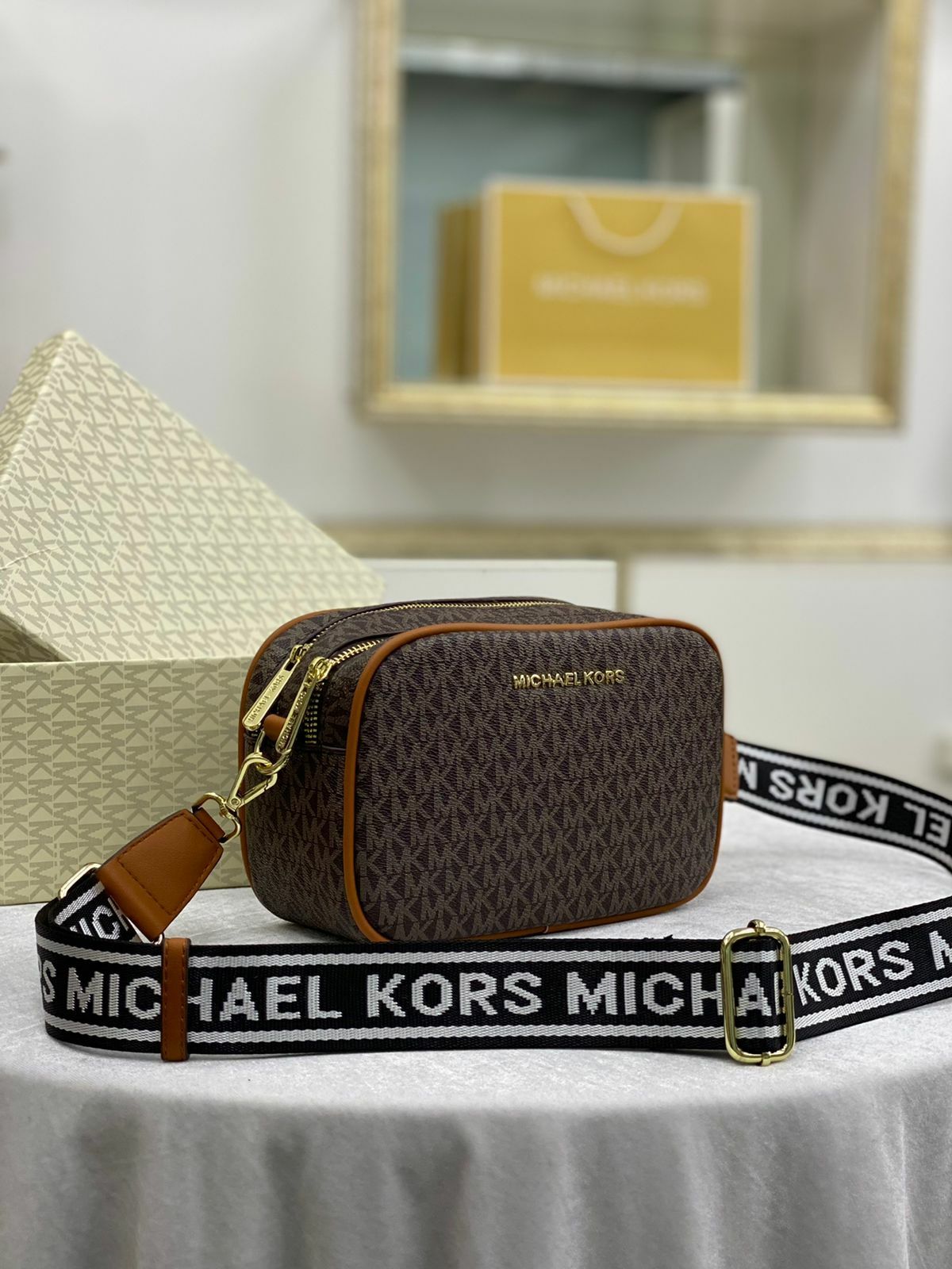 Сумка Michael Kors