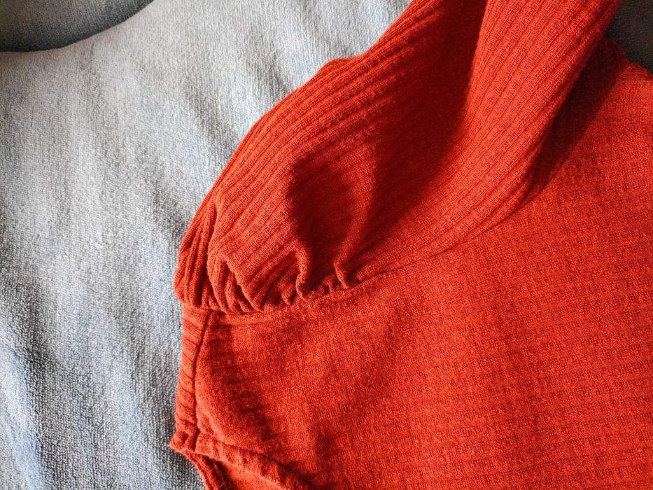 Блузи запазени  малко носени