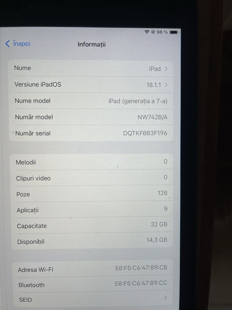 iPad generatia 7 + iPen