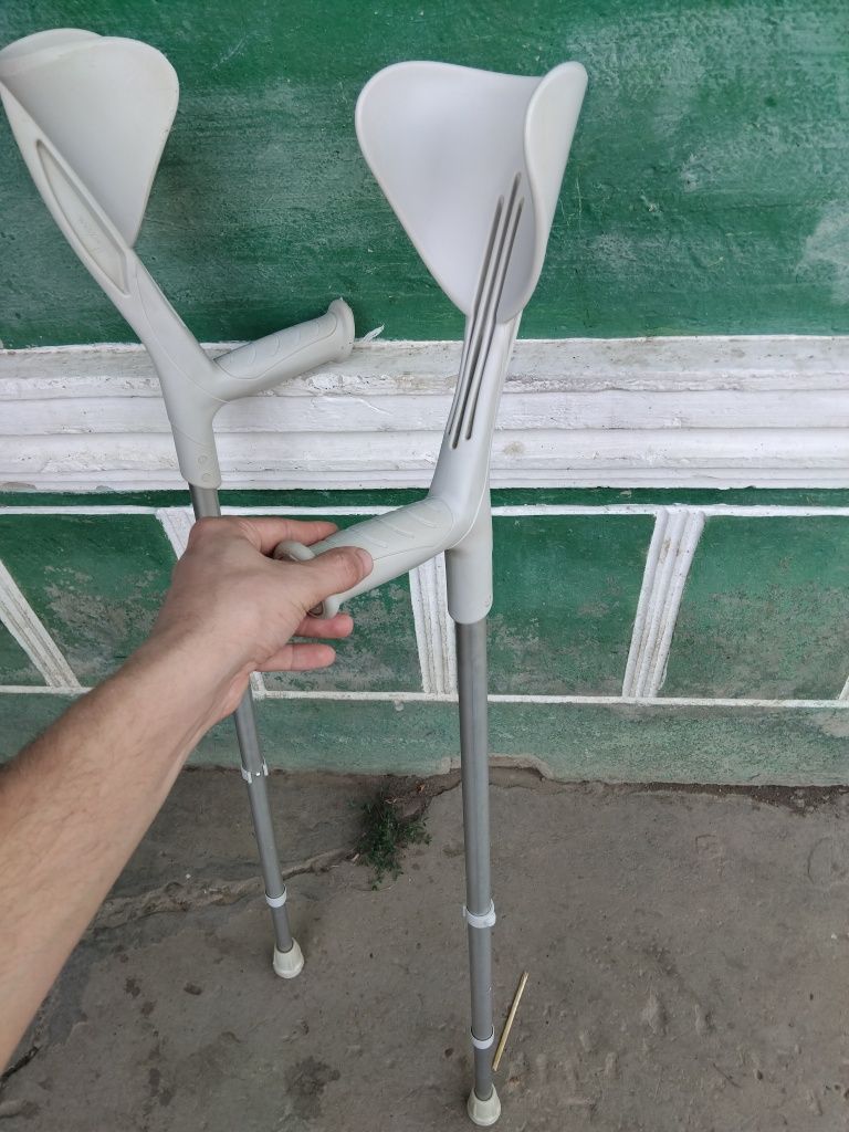 carje ortopedice set