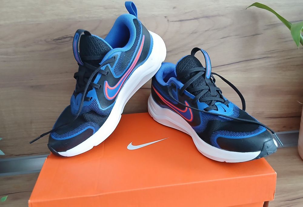 Nike / Маратонки/Детски/ момче/36 /