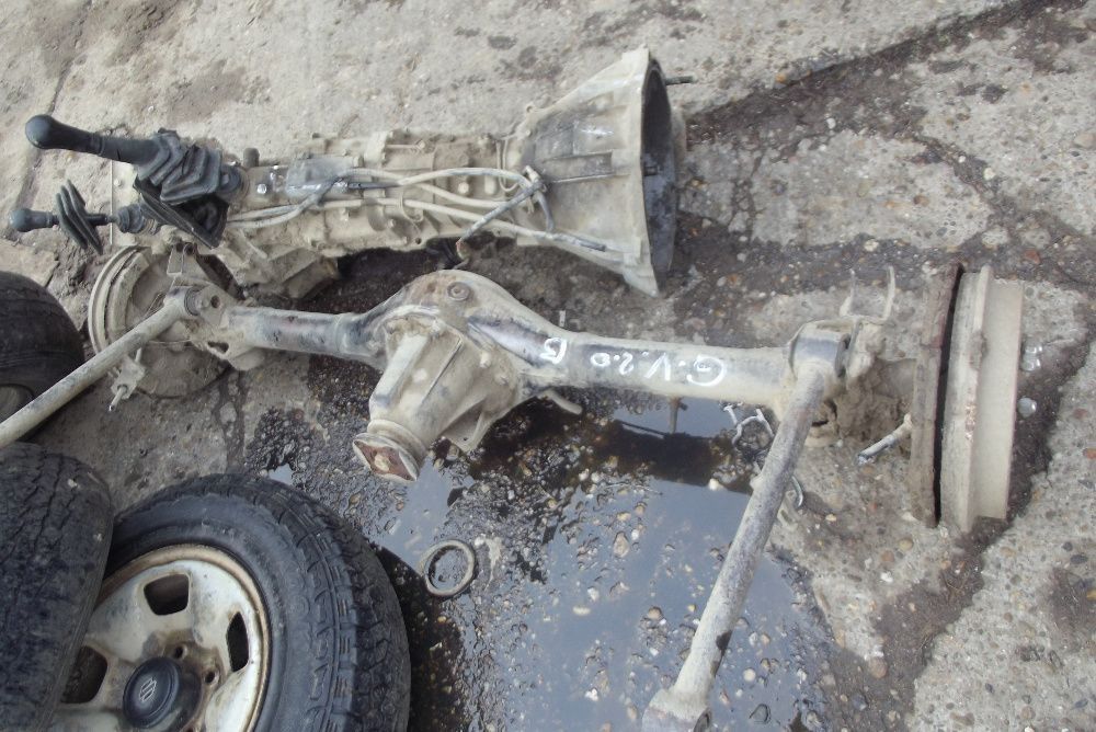 Punte spate Suzuki Grand Vitara 2.0 benzina dezmembrez Suzuki Vitara
