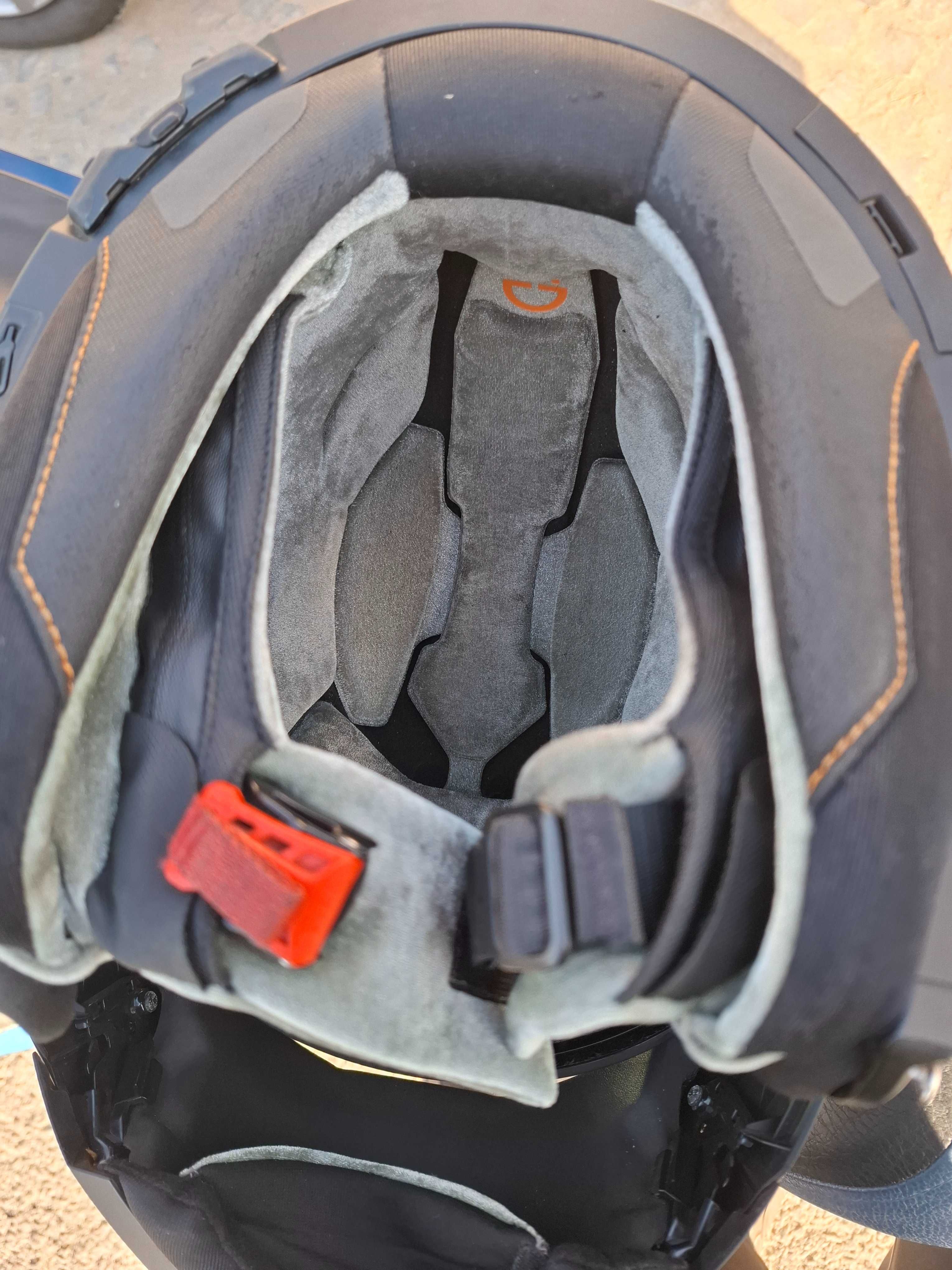 Casca moto Schubert C4
