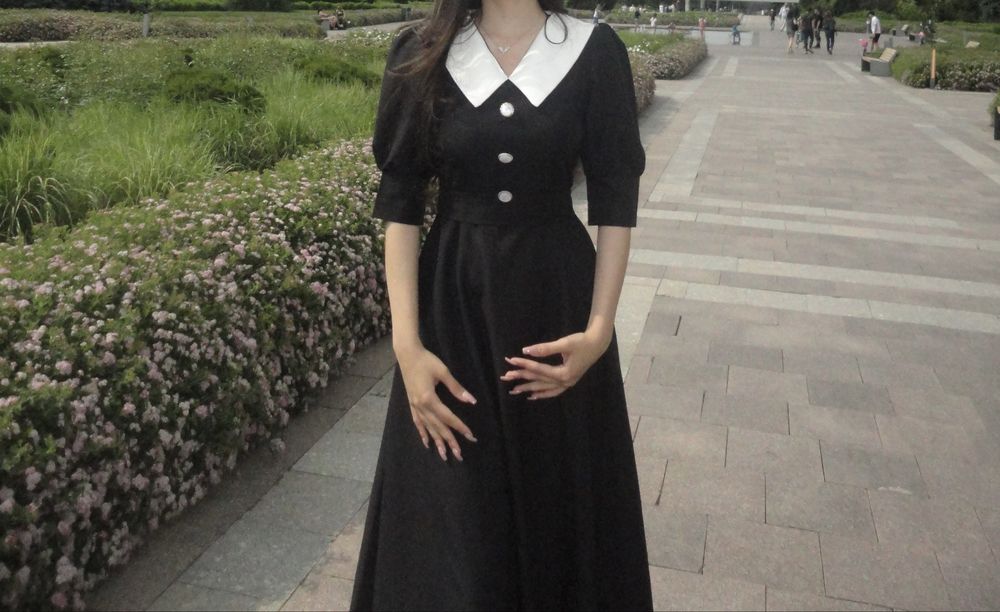 Продам платье школьный