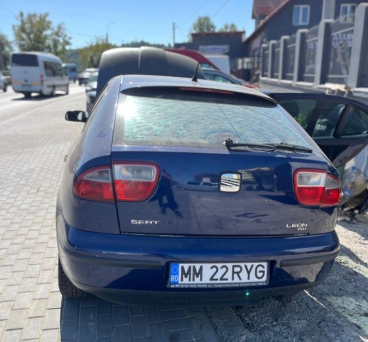 Dezmembrez Seat Leon 1.9 diesel