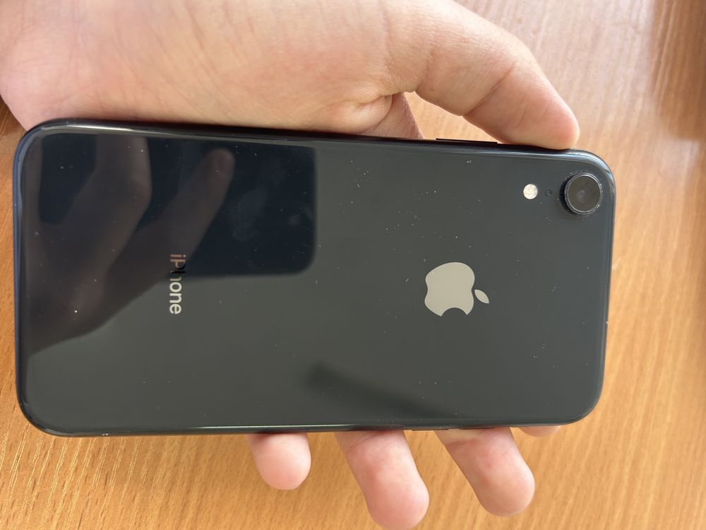 Iphone XR срочна