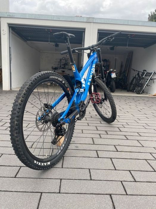 Велосипед DH Canyon Sender 2017 XL 27.5