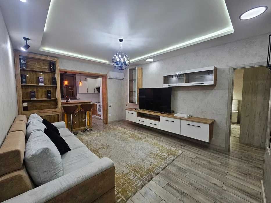 Светлая 3-комнатная квартира в банковском доме, Миробод | 85 м²