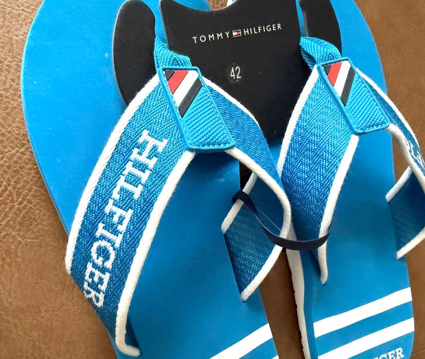 Slapi Tommy Hilfiger 42