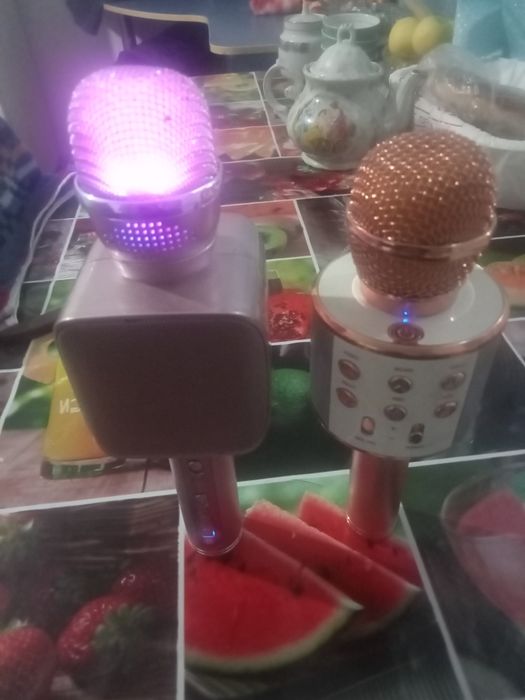 Микрофон колонка продам