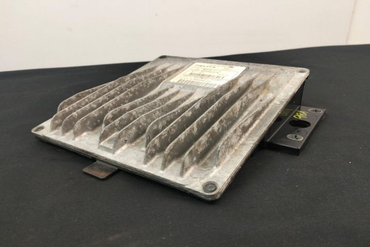 Calculator Motor 1.5 DCI  8200513113 Dacia Logan prima generatie