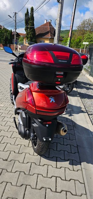 Peugeot Metropolis 400  cat A+B