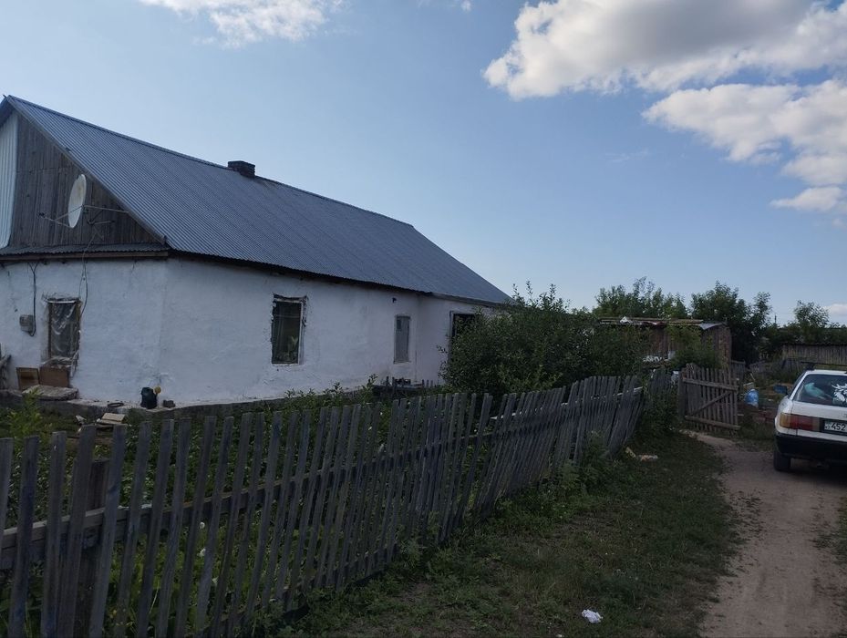 Продам дом в гусарке