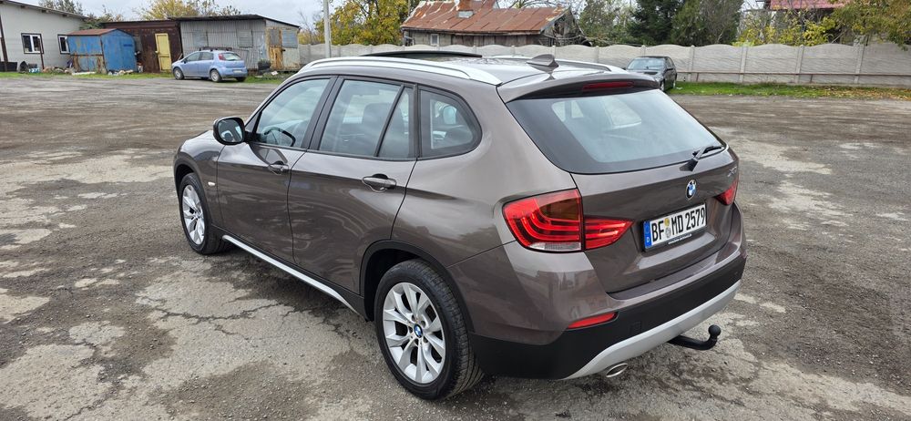 BMW X1 20D xDRIVE Automat, Panoramic, Xenon, Navi, Jante Vara-Iarna
